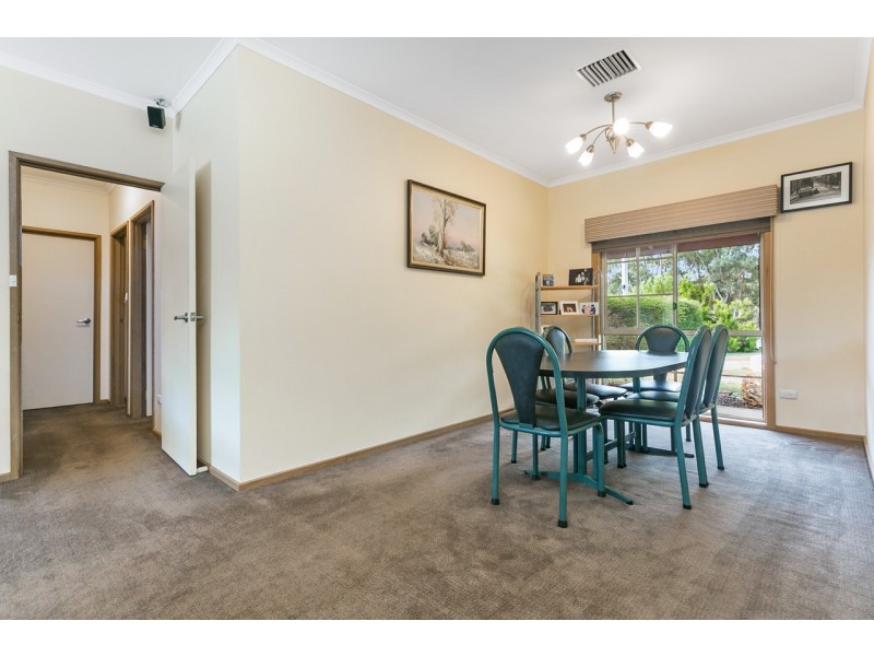 2 Railway Road, Rochester VIC 3561