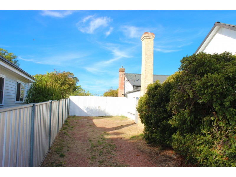 49B Barrell Street, California Gully VIC 3556