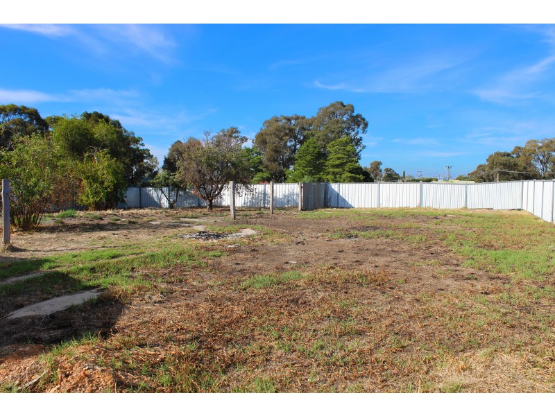 49B Barrell Street, California Gully VIC 3556