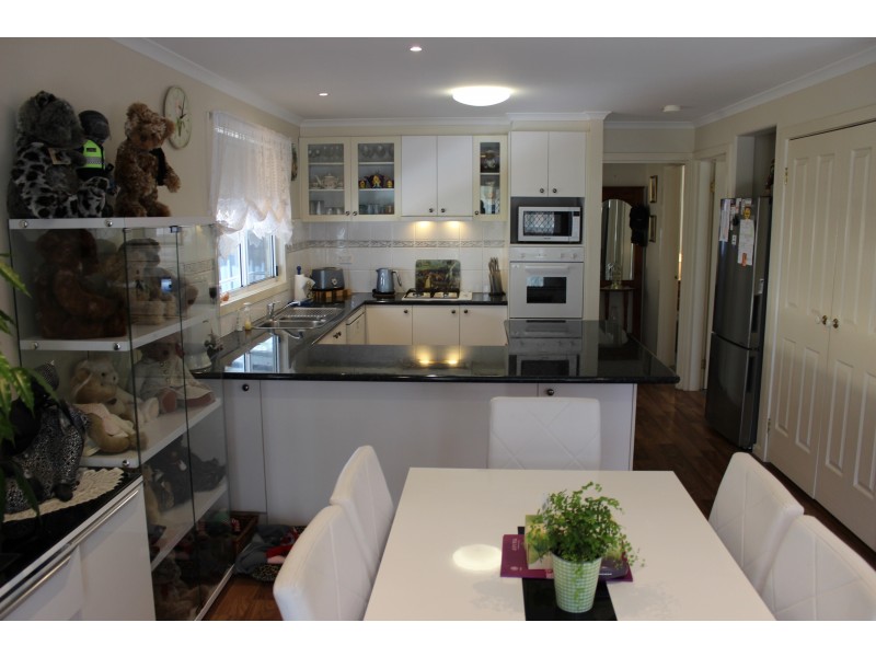 Unit 19 Karinya Gardens ( 1 – 11 Furness Street ), Kangaroo Flat VIC 3555