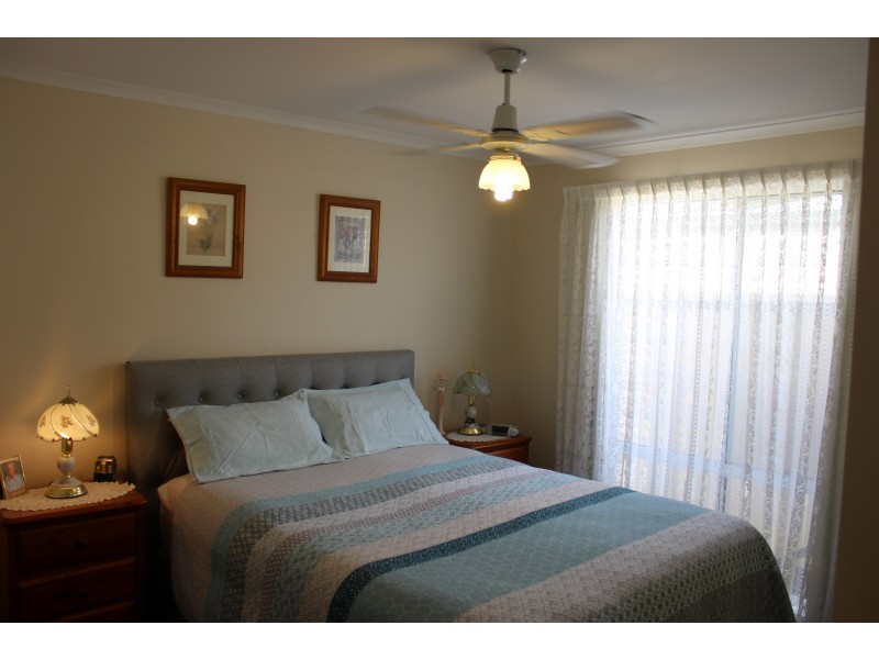 Unit 19 Karinya Gardens ( 1 – 11 Furness Street ), Kangaroo Flat VIC 3555