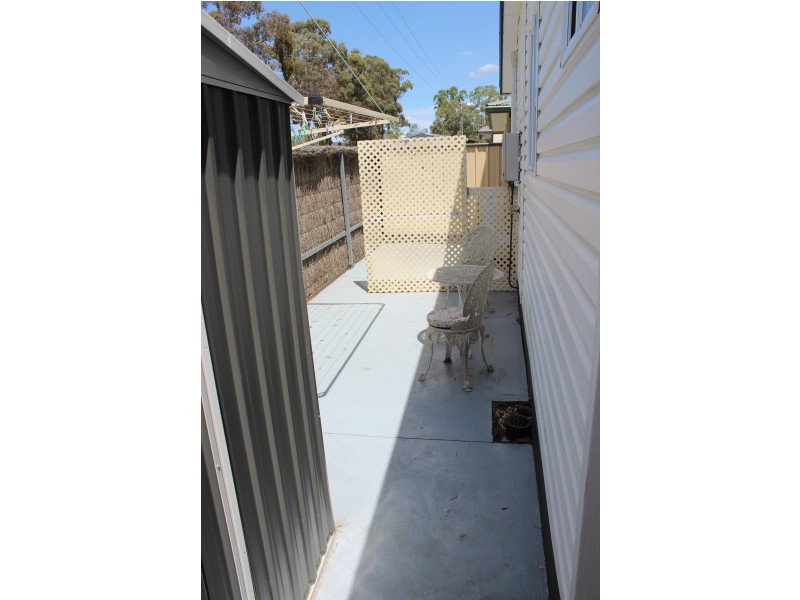 Unit 19 Karinya Gardens ( 1 – 11 Furness Street ), Kangaroo Flat VIC 3555