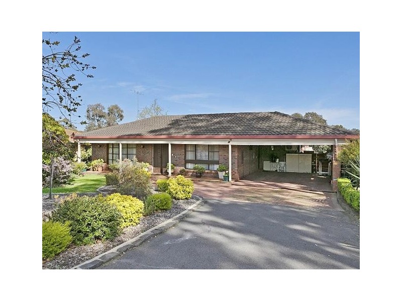 87 Harley Street, Strathdale VIC 3550
