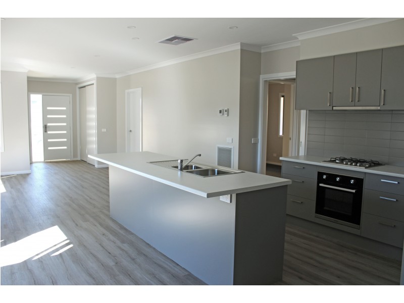 9/17 Grantham Terrace, Kangaroo Flat VIC 3555