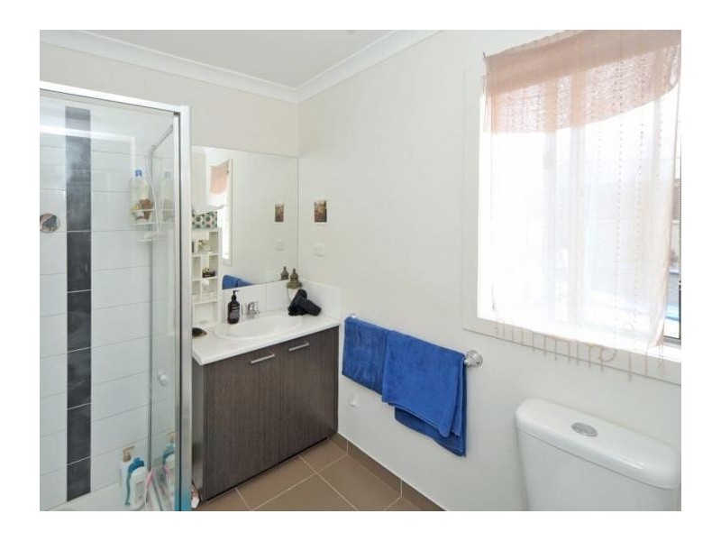 3 Barnett Drive, Kangaroo Flat VIC 3555