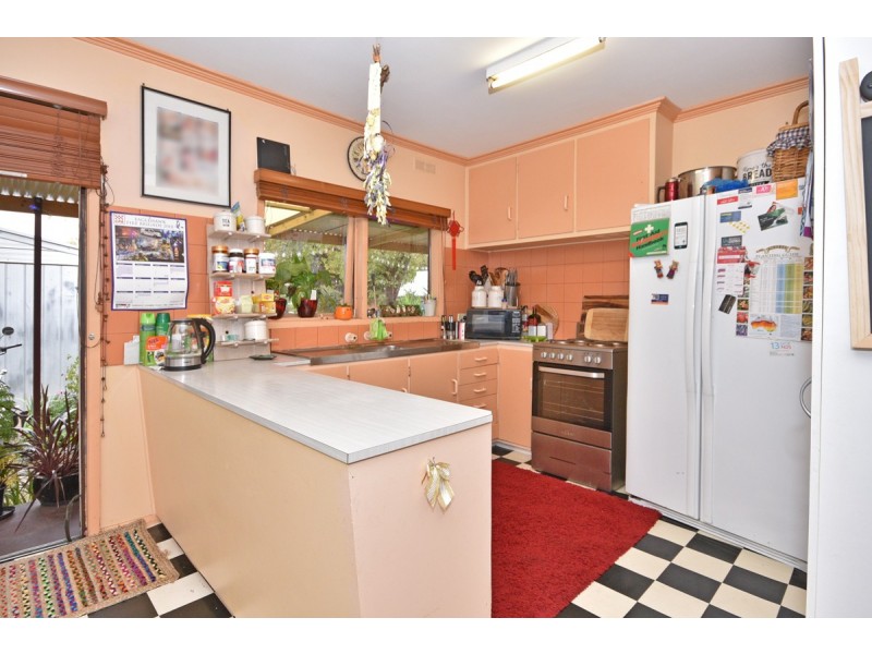 27 Green Street, California Gully VIC 3556