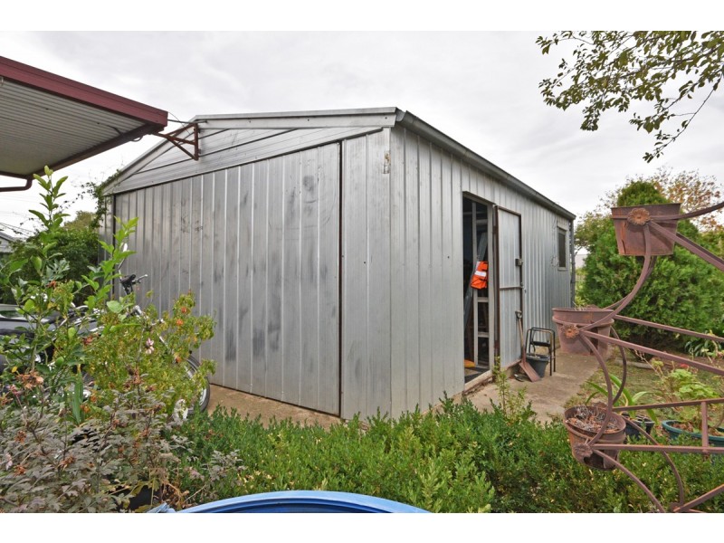 27 Green Street, California Gully VIC 3556