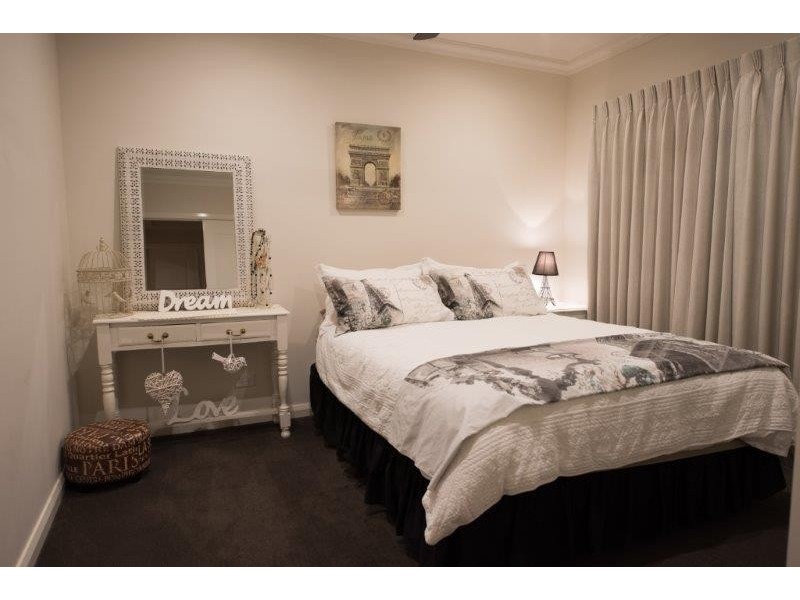 28  Janelle Drive, Maiden Gully VIC 3551