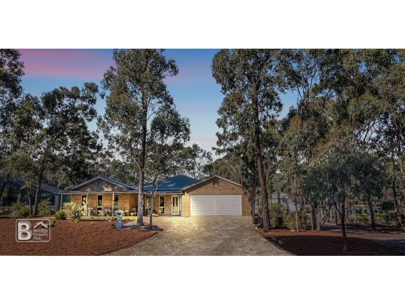 70 Pioneer Drive, Maiden Gully VIC 3551