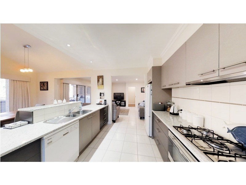 70 Pioneer Drive, Maiden Gully VIC 3551