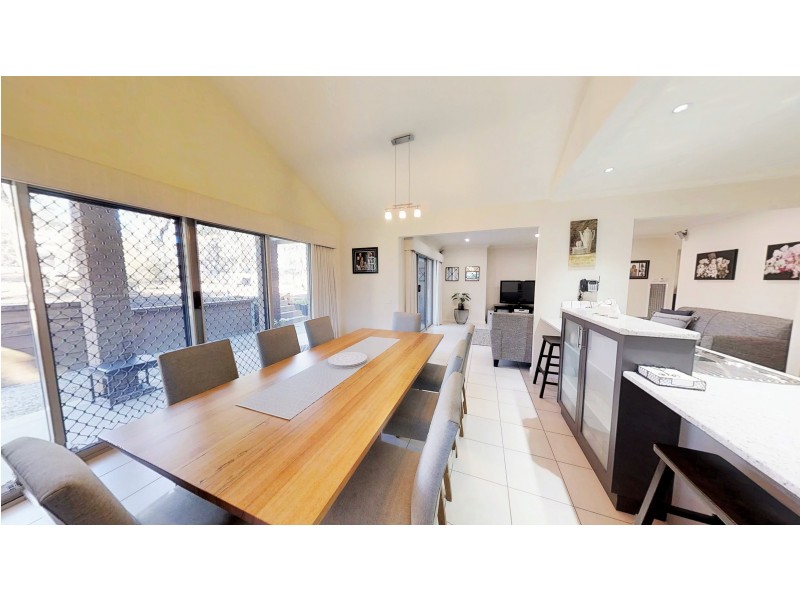 70 Pioneer Drive, Maiden Gully VIC 3551