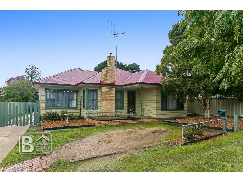 15 Graham Street, Kangaroo Flat VIC 3555