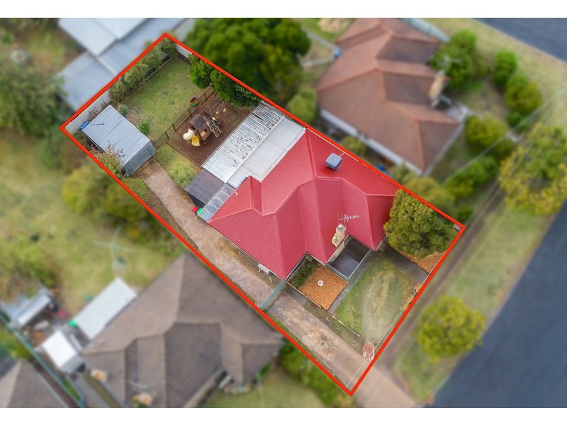 15 Graham Street, Kangaroo Flat VIC 3555