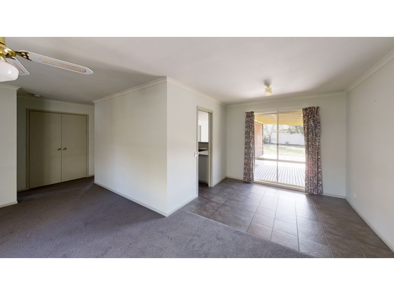 4 Pittaway Street, Kangaroo Flat VIC 3555