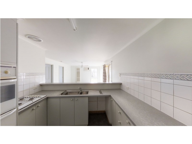 4 Pittaway Street, Kangaroo Flat VIC 3555