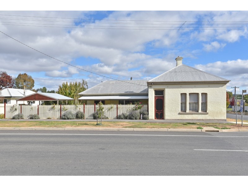 71 Broadway, Dunolly VIC 3472