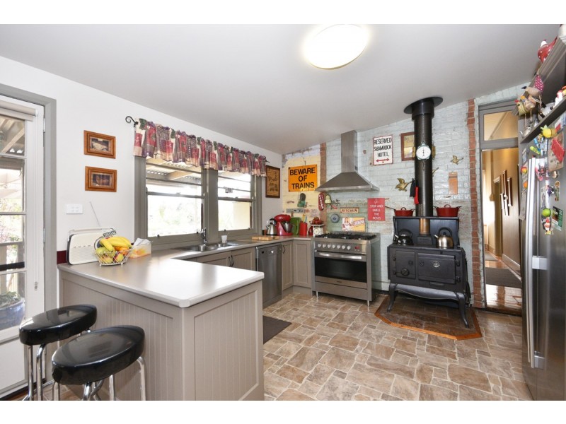 71 Broadway, Dunolly VIC 3472