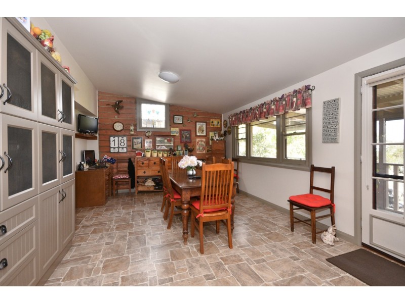 71 Broadway, Dunolly VIC 3472