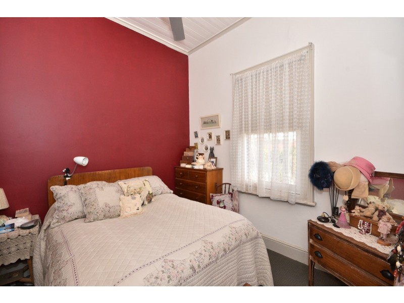 71 Broadway, Dunolly VIC 3472