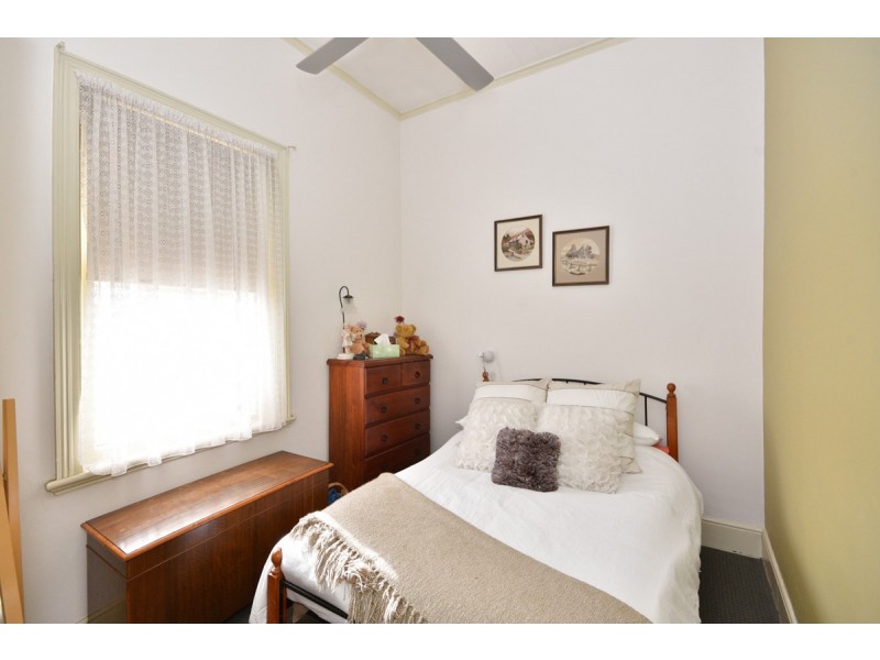 71 Broadway, Dunolly VIC 3472