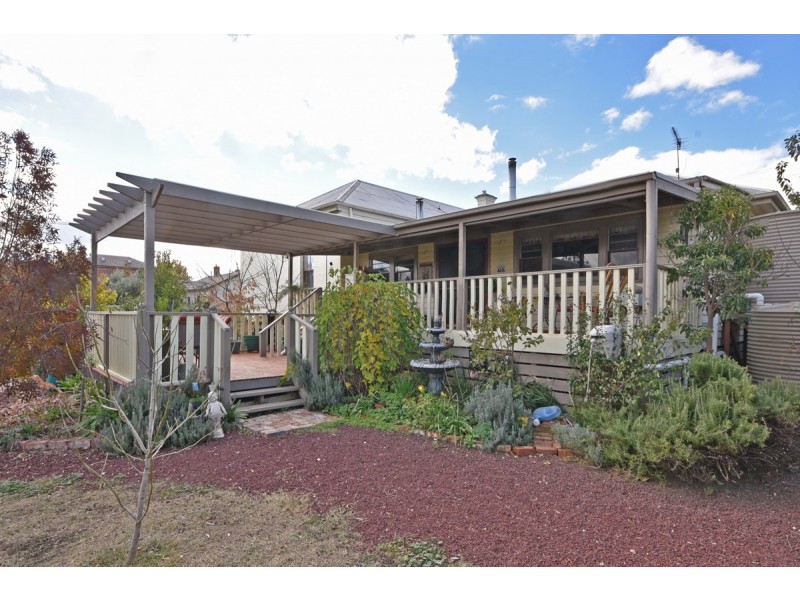 71 Broadway, Dunolly VIC 3472