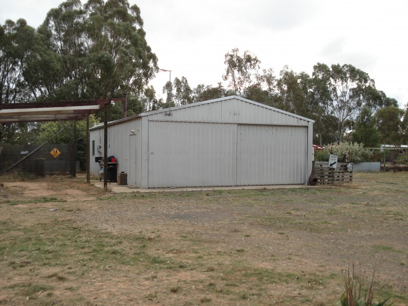 15 Grant Street, Newbridge VIC 3551