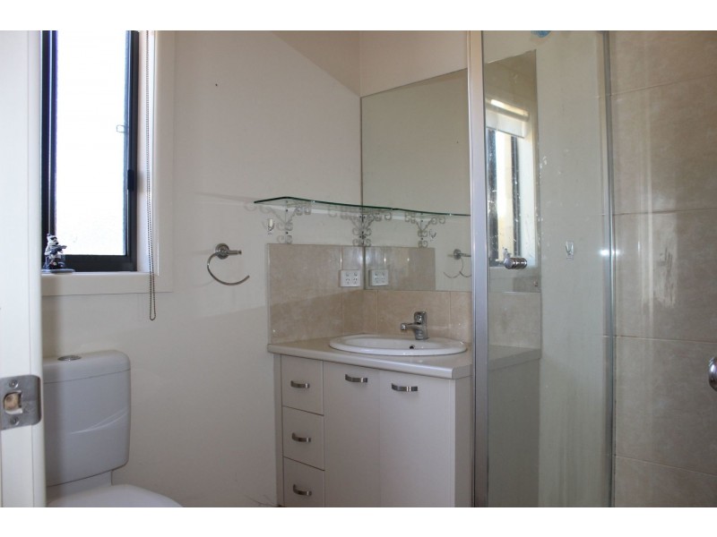 3 Melinda Street, California Gully VIC 3556