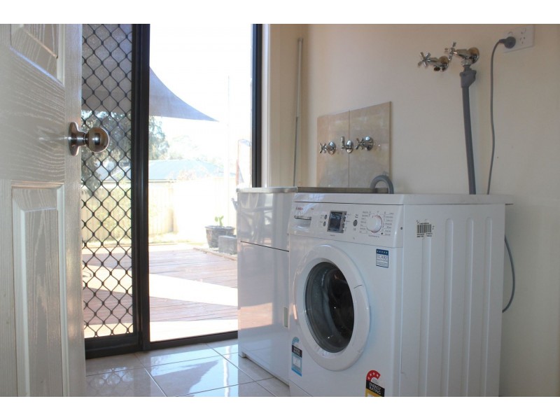 3 Melinda Street, California Gully VIC 3556