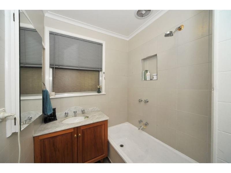 49 Kookaburra Avenue, North Bendigo VIC 3550