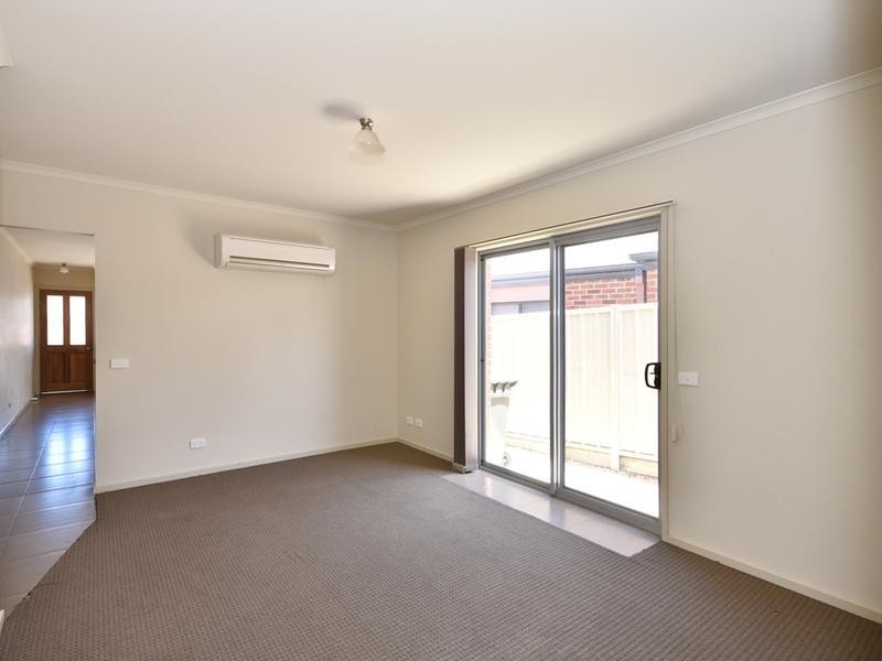 4B Alfreda Place, Golden Square VIC 3555