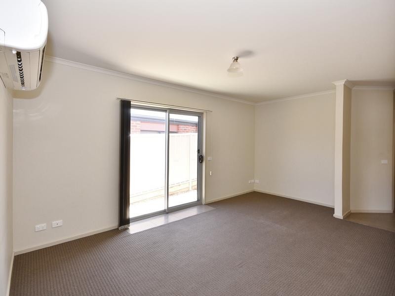 4B Alfreda Place, Golden Square VIC 3555