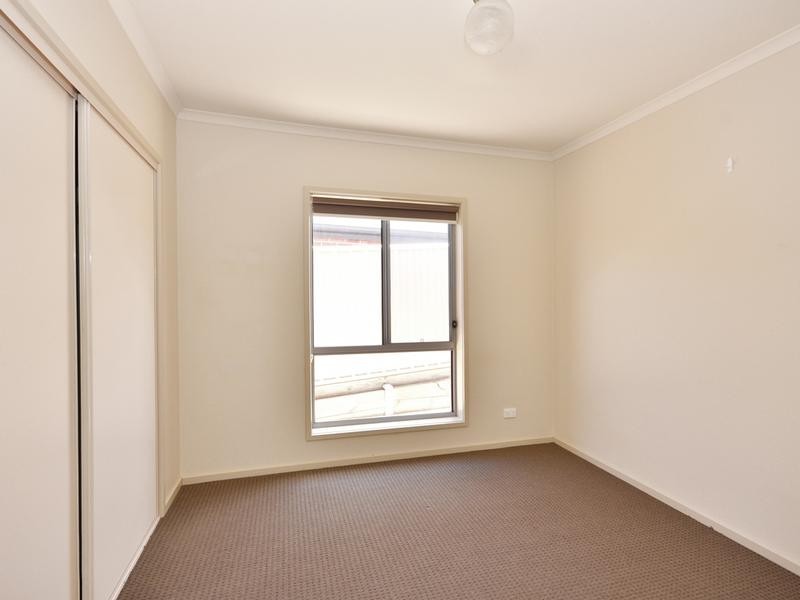 4B Alfreda Place, Golden Square VIC 3555