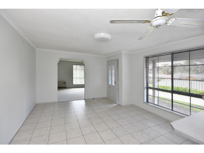1/10 Keogh Drive, Spring Gully VIC 3550