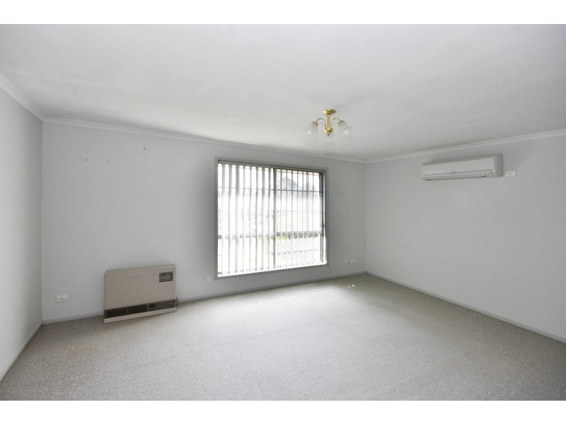 1/10 Keogh Drive, Spring Gully VIC 3550