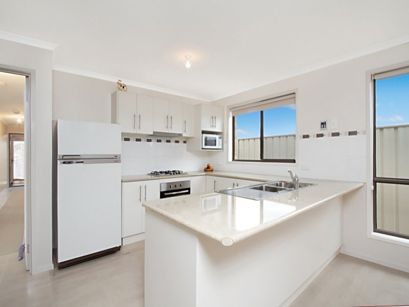 13A Tobin Crescent, Epsom VIC 3551