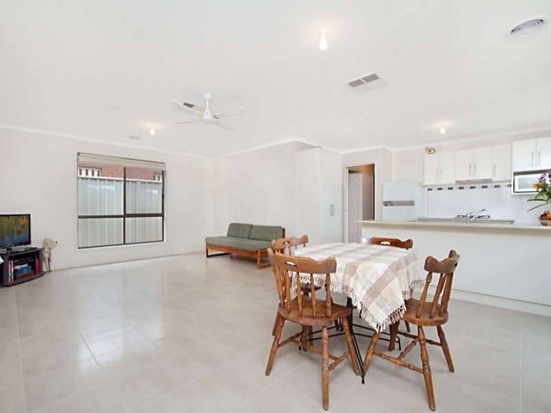 13A Tobin Crescent, Epsom VIC 3551
