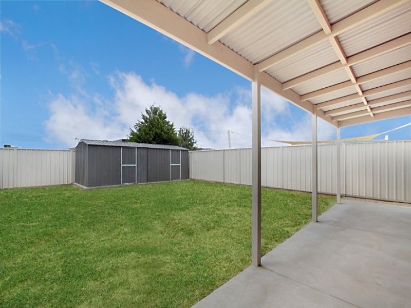13A Tobin Crescent, Epsom VIC 3551