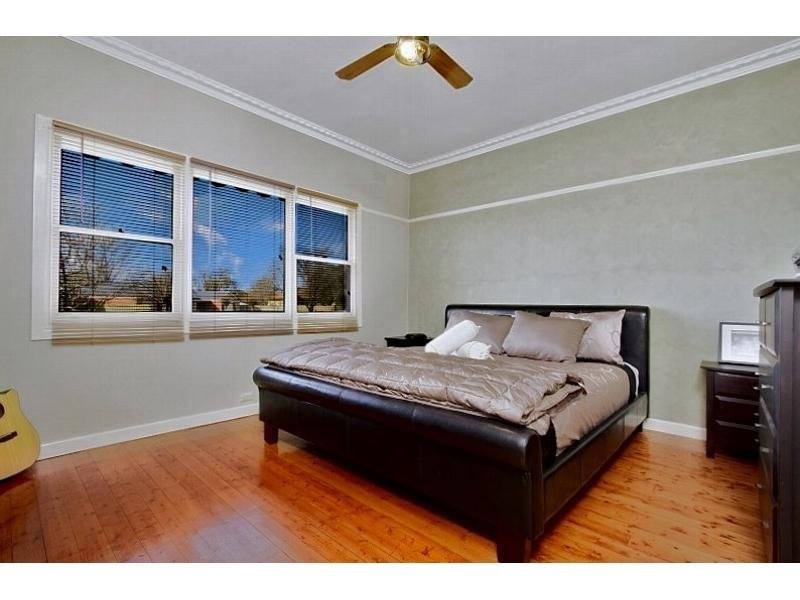 19 Olympic Parade, Kangaroo Flat VIC 3555