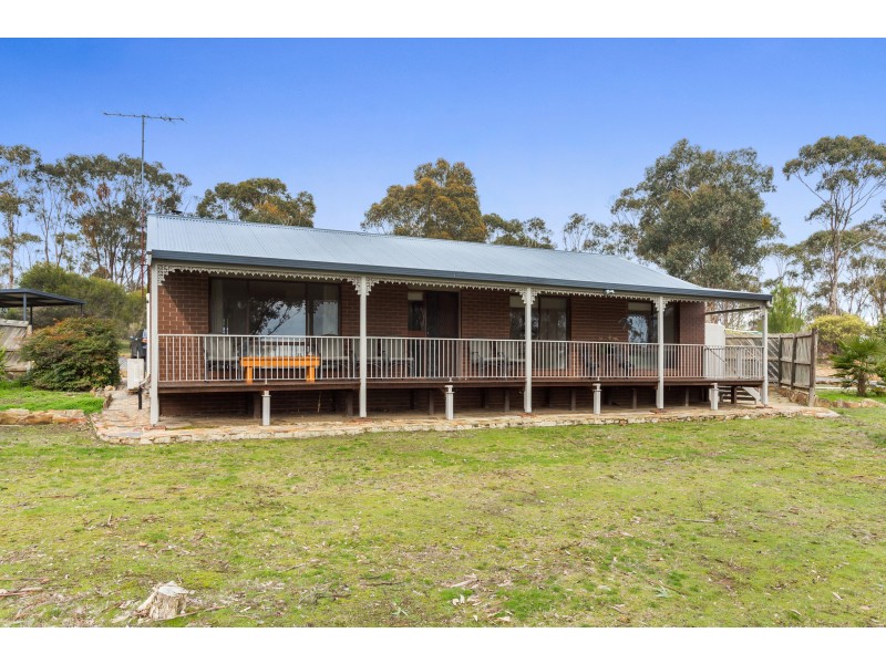 50 McMillan Road, Green Gully VIC 3462