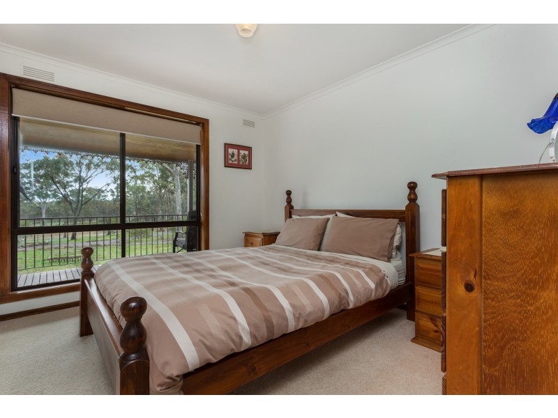 50 McMillan Road, Green Gully VIC 3462