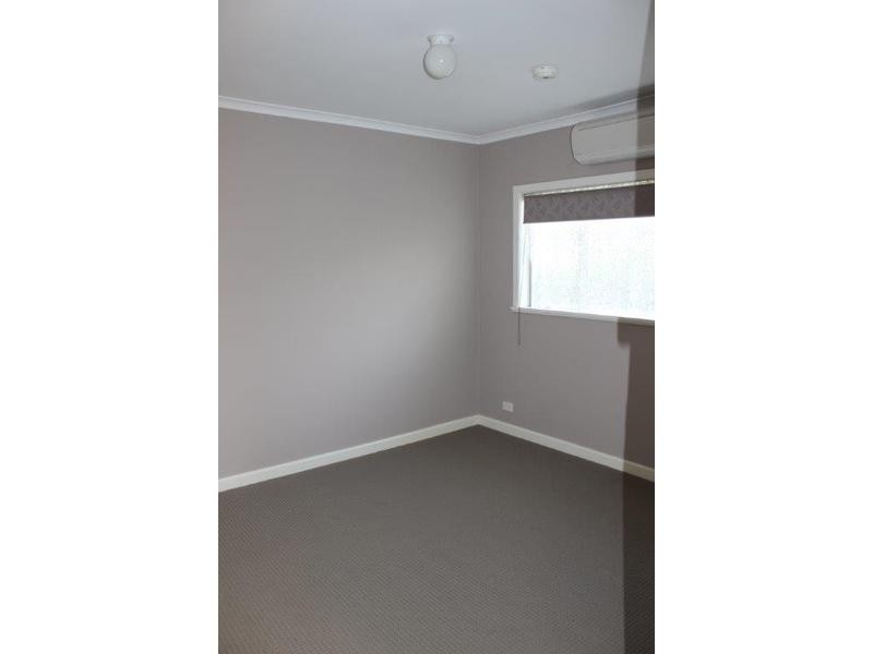 6 Young Street, Golden Square VIC 3555