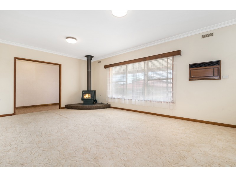 5 James Court, Kangaroo Flat VIC 3555