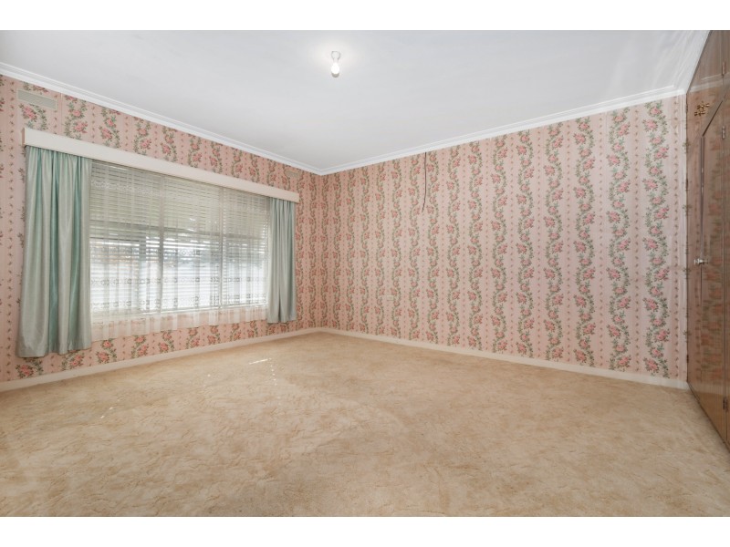 5 James Court, Kangaroo Flat VIC 3555