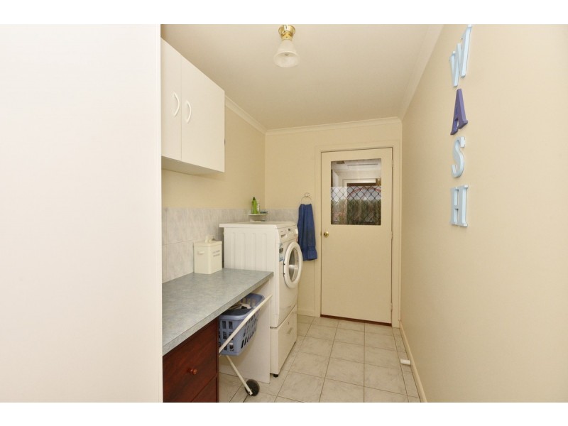 15 Peace Street, Kangaroo Flat VIC 3555