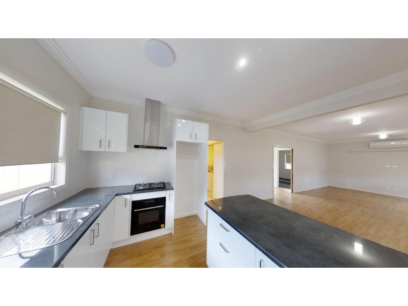344 High Street, Kangaroo Flat VIC 3555