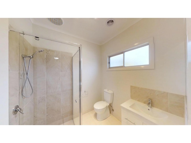 344 High Street, Kangaroo Flat VIC 3555