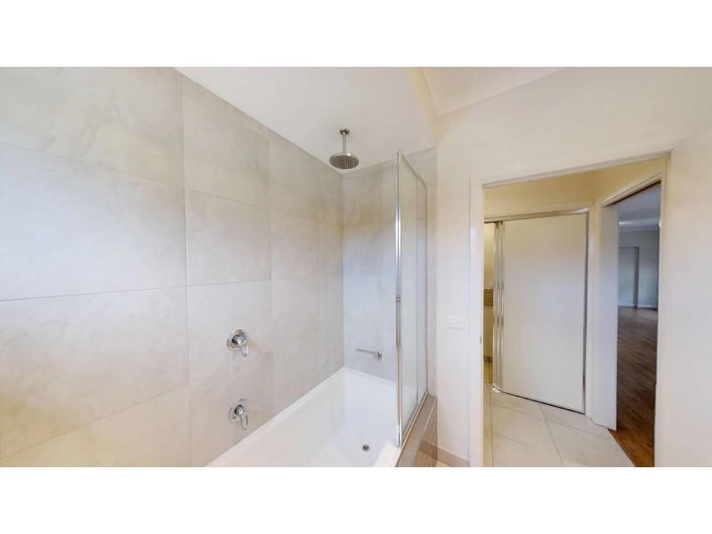 344 High Street, Kangaroo Flat VIC 3555