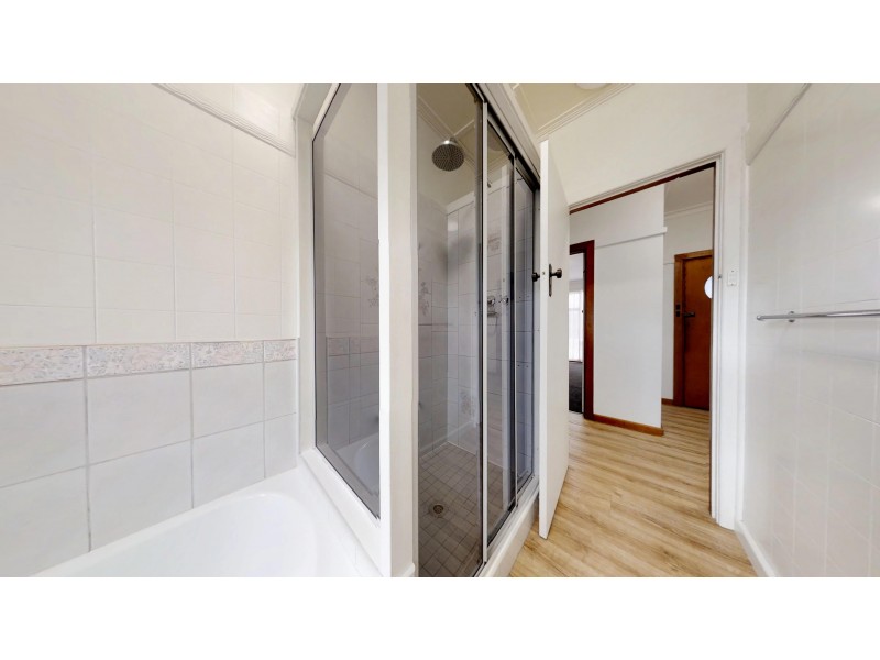 29 Alamein Court, Golden Square VIC 3555
