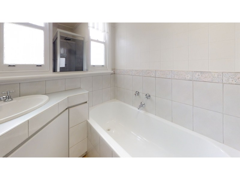 29 Alamein Court, Golden Square VIC 3555