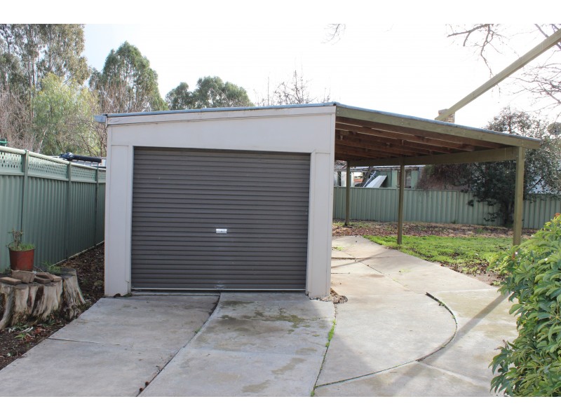 29 Alamein Court, Golden Square VIC 3555